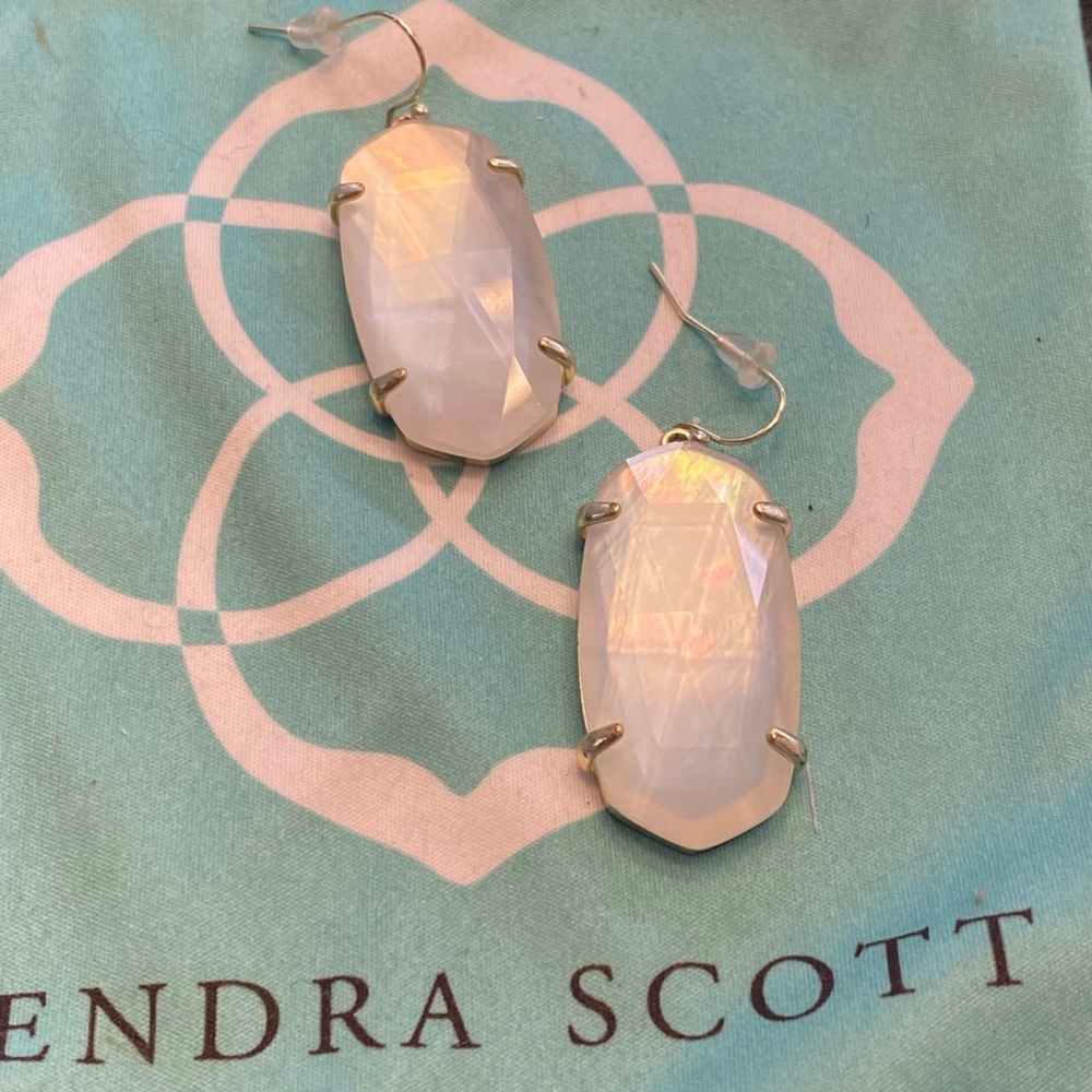 Kendra scott earrings